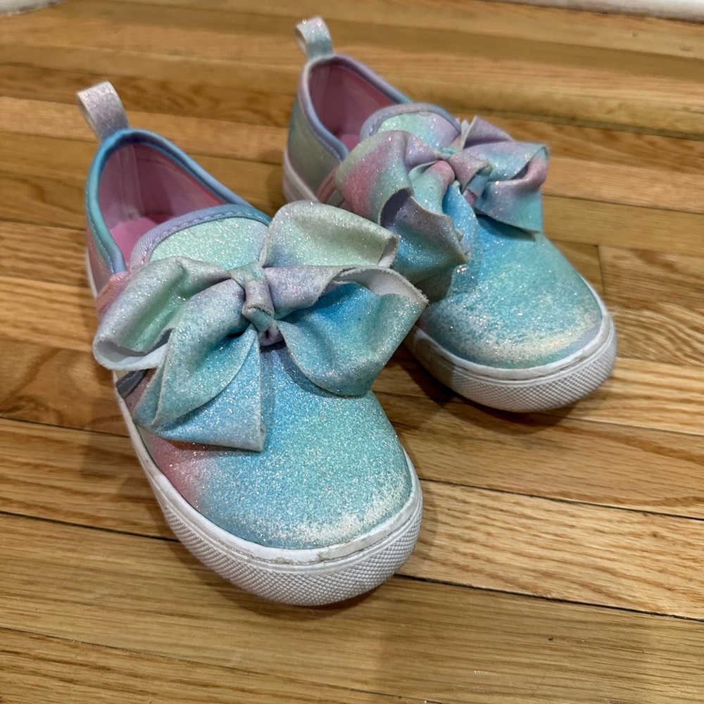 Toddler Girls' NickelodeonJoJo Low Top Sneakers